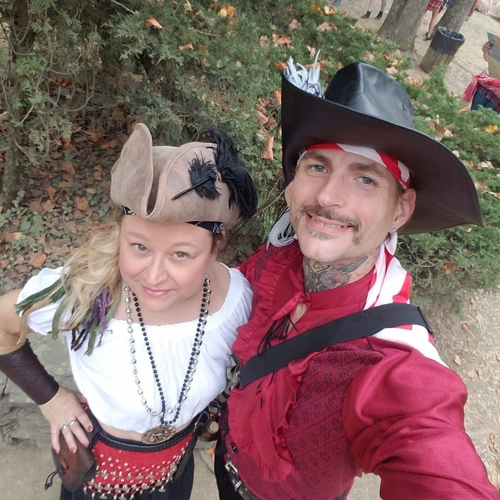 Meet your Posher, Mantis